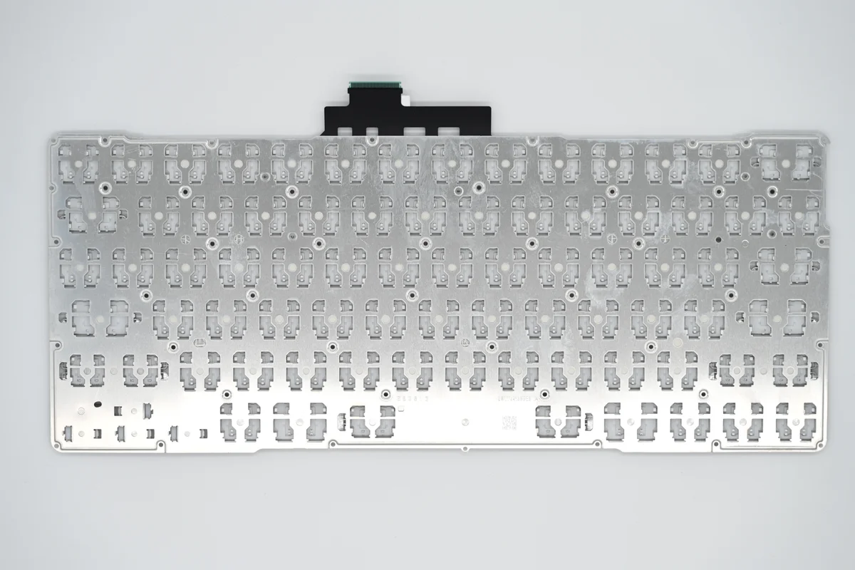 MacBook Neo A3404 keyboard with/out fingerprint 6
