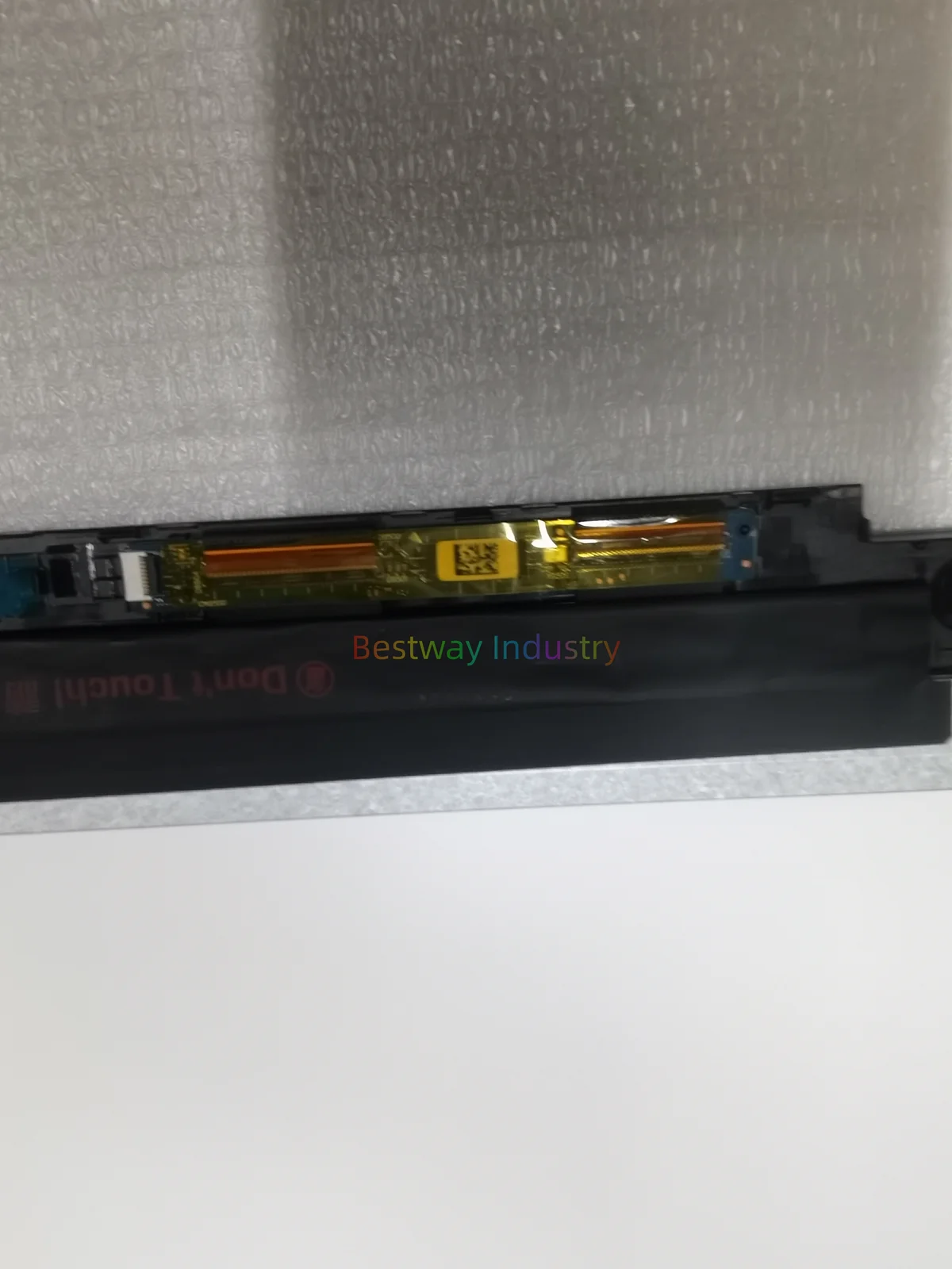 HP pavilion X360 14-DW HD LCD with touch screen 3